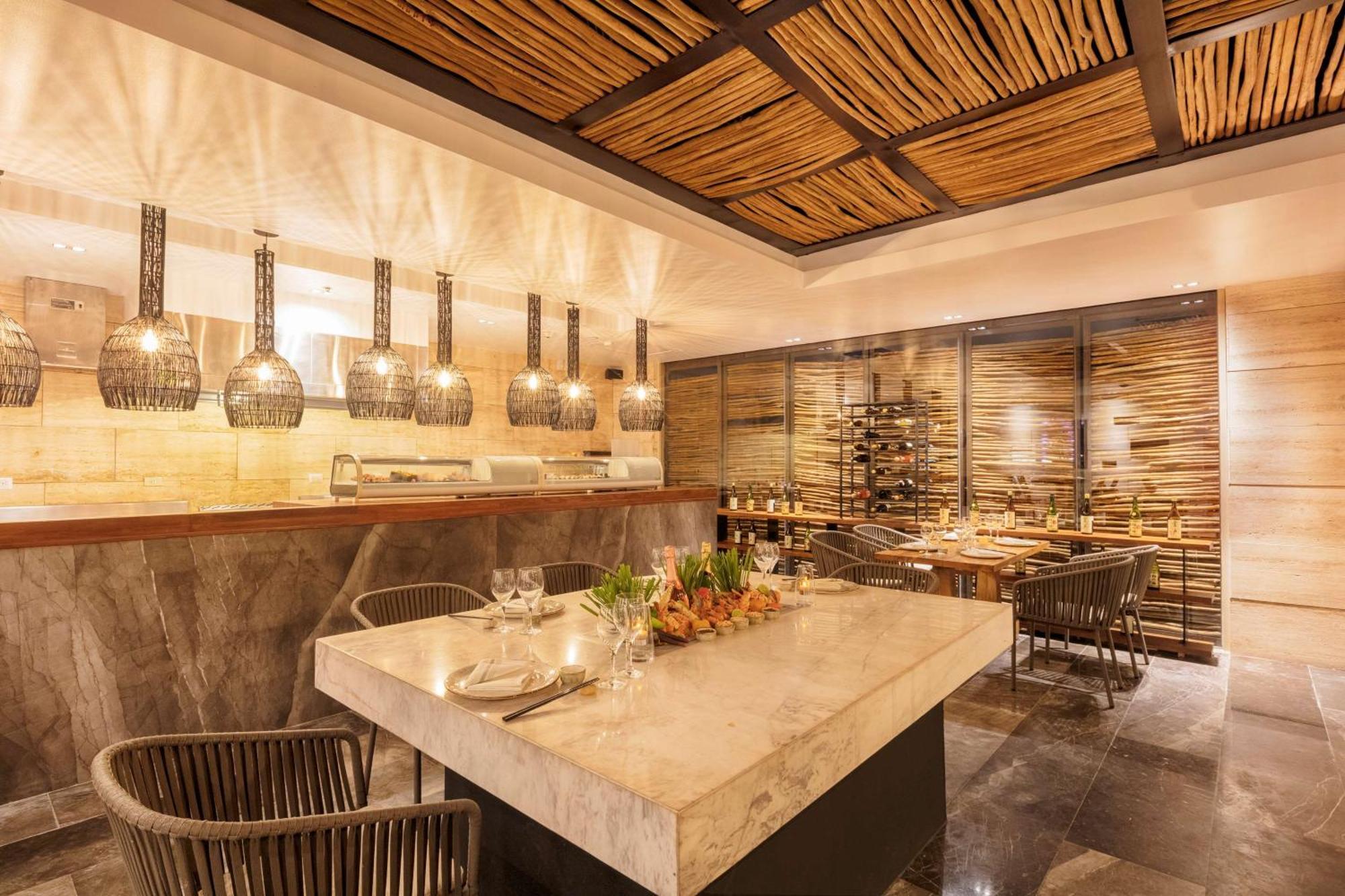 The Yucatan Playa Del Carmen, Adults Only, Tapestry Collection By Hilton Hotel Exterior photo